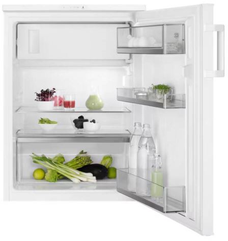 Ein geöffneter Kühlschrank zeigt frische Lebensmittel, darunter Gemüse, Kräuter und Getränke in Gläsern.